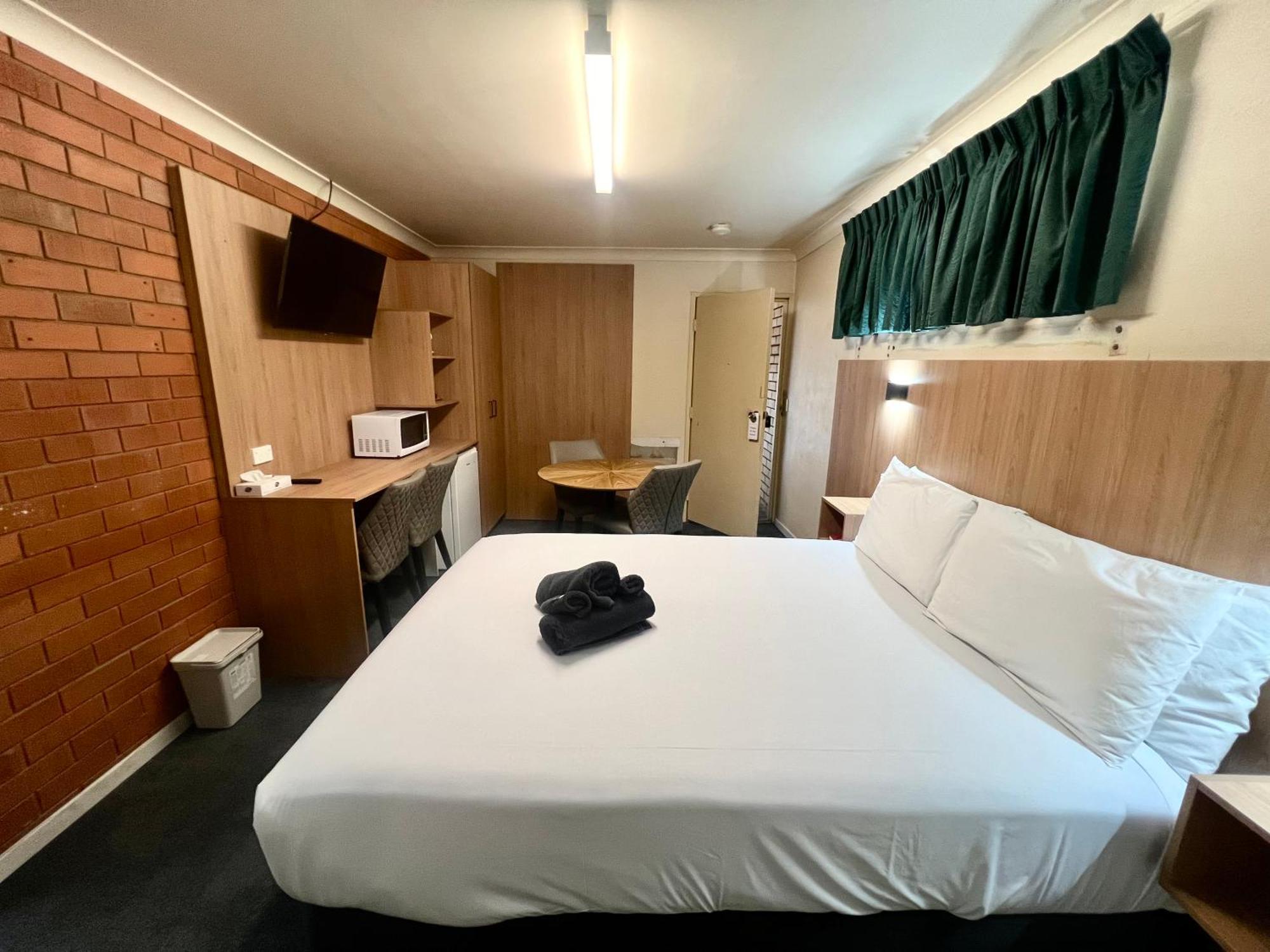 Adrian Motel Форбс Экстерьер фото