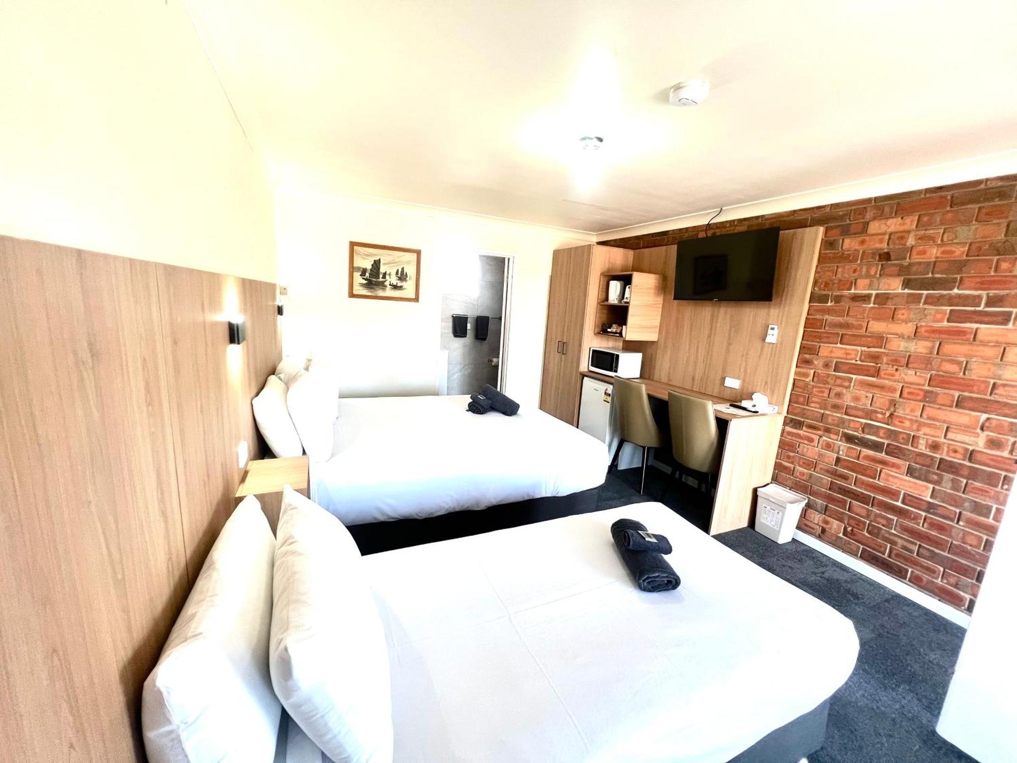 Adrian Motel Форбс Экстерьер фото